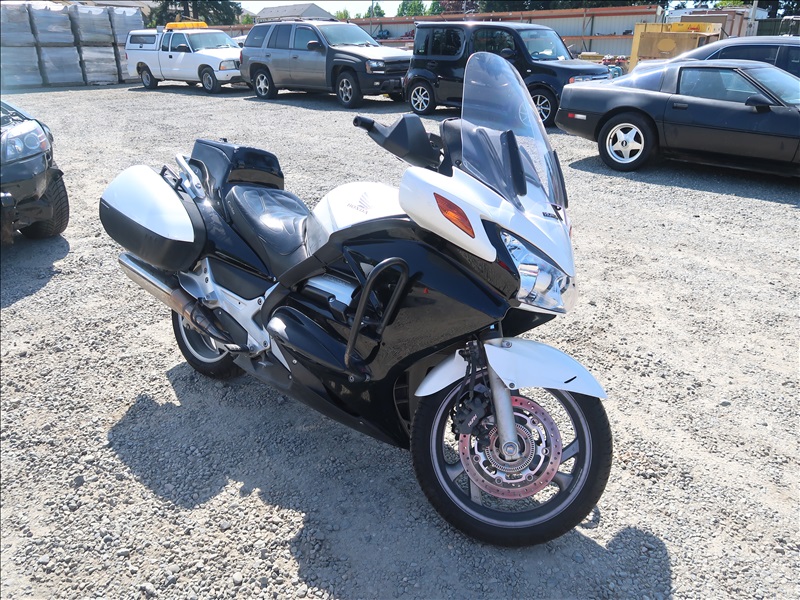 2014 honda st1300