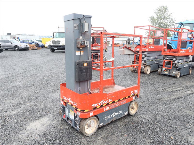 SKYJACK SJ16 VERTICAL MAST LIFT MARYSVILLE HEAVY EQUIPMENT