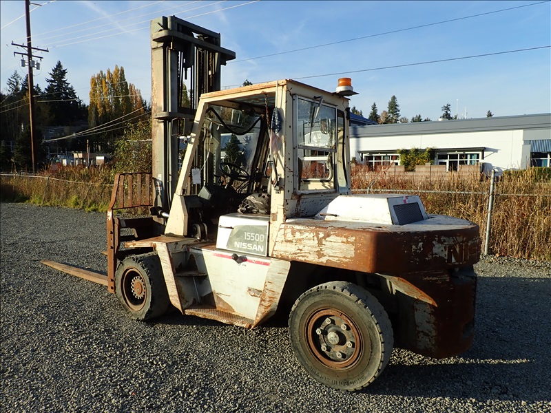 NISSAN KENMORE HEAVY EQUIPMENT CONTRACTORS EQUIPMENT VEHICLES LIVE AUCTION James