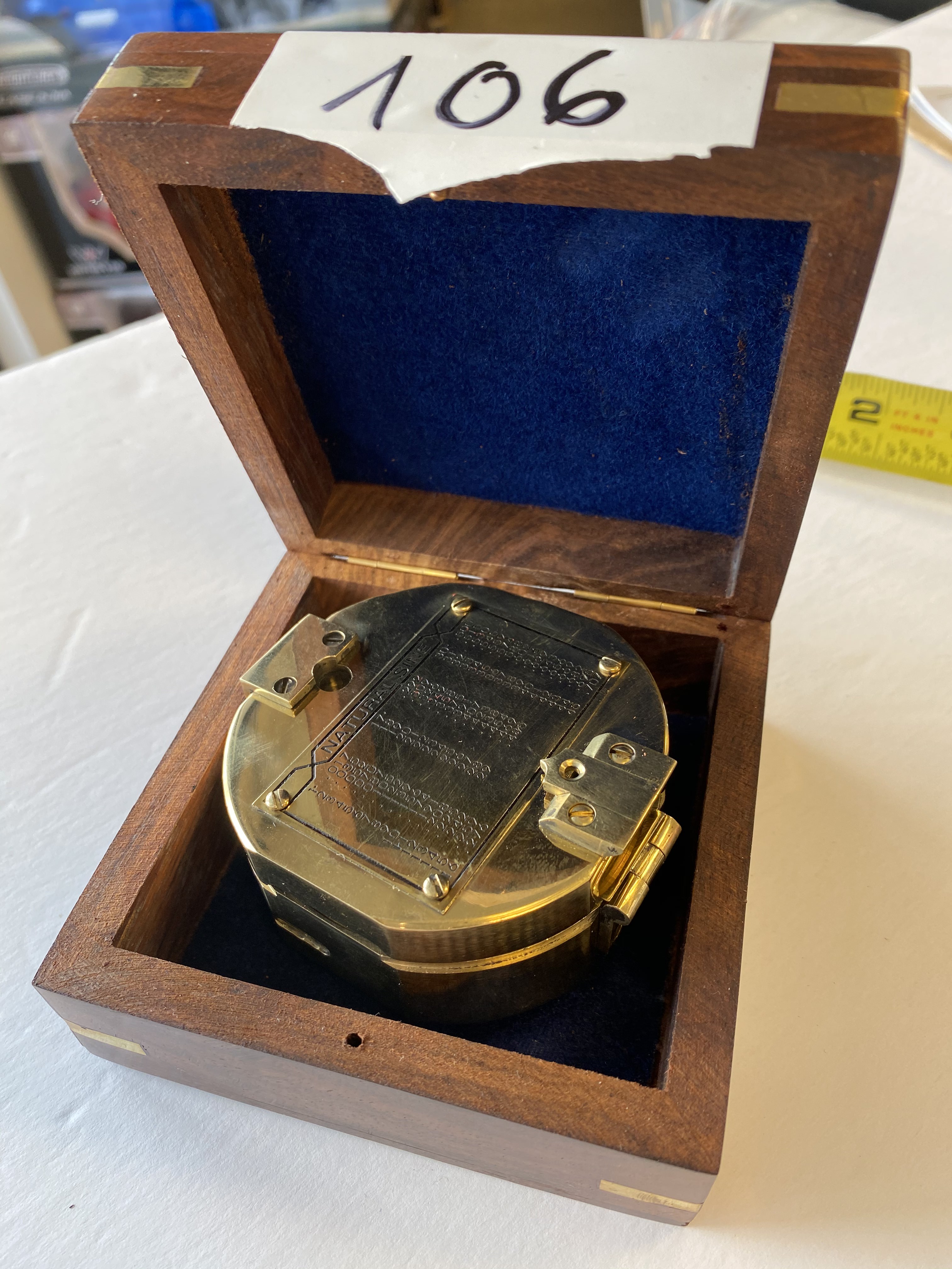 Brass compass approx. 3" Dia in wooden box approx. 4" x 4" x 2" SAVY