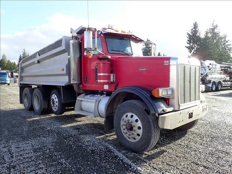 2005 PETERBILT 378 | KENMORE HEAVY EQUIPMENT, CONTRACTORS EQUIPMENT ...