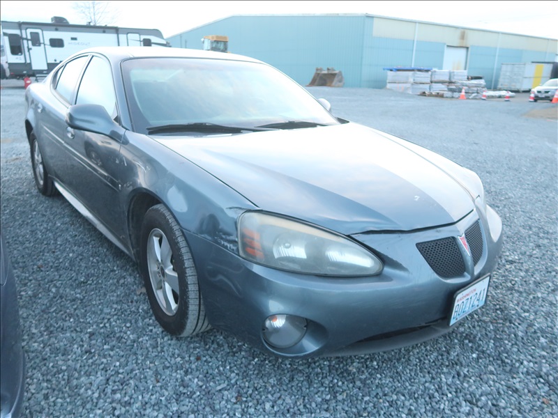 2006 PONTIAC GRAND PRIX 4DR SEDAN | MARYSVILLE HEAVY EQUIPMENT ...