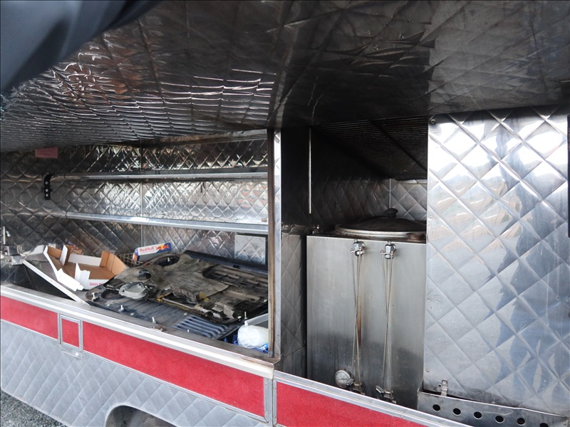 1999 CHEV 3500 CONCESSIONS FOOD TRUCK MARYSVILLE HEAVY EQUIPMENT