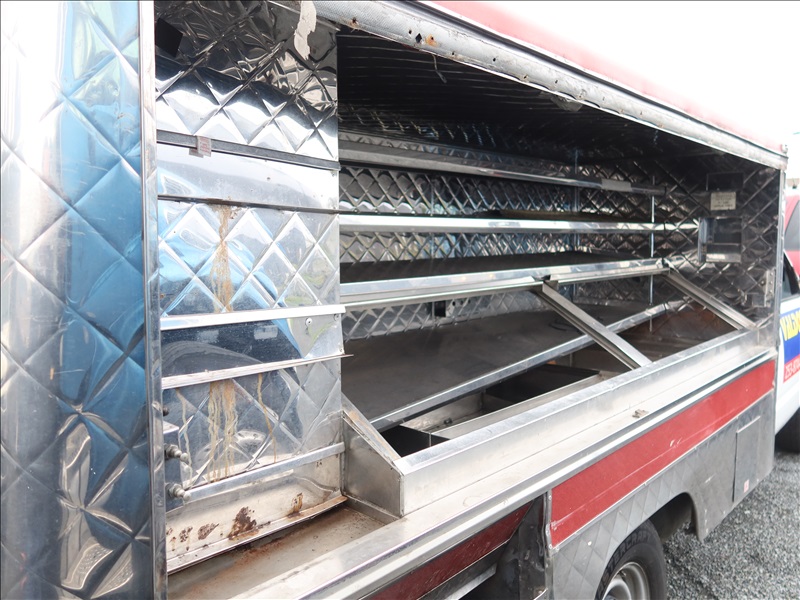 1991 CHEV 3500 CONCESSIONS FOOD TRUCK MARYSVILLE HEAVY EQUIPMENT