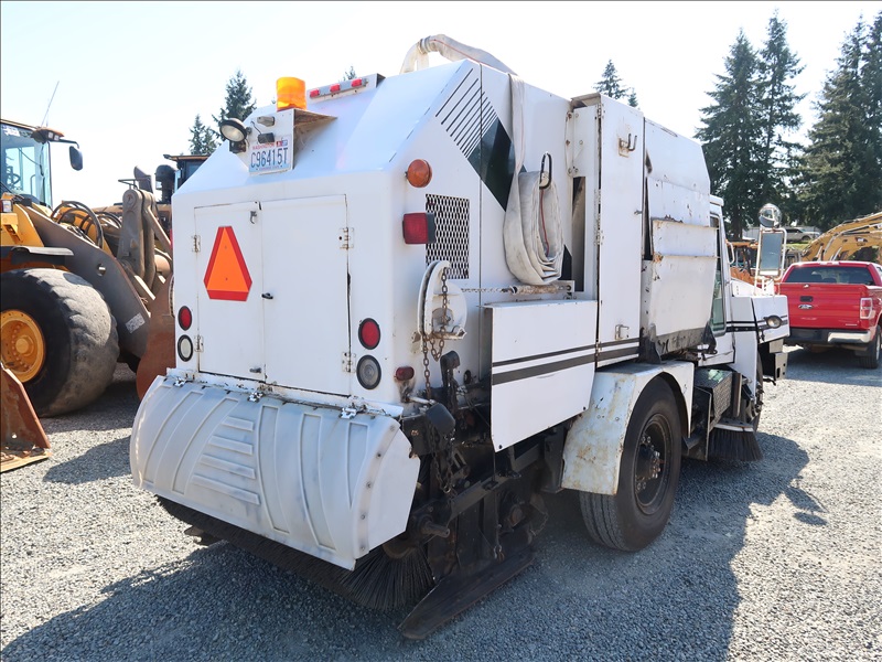 Athey Mobil Sweeper Kenmore Heavy Equipment Contractors Equipment Vehicles Online