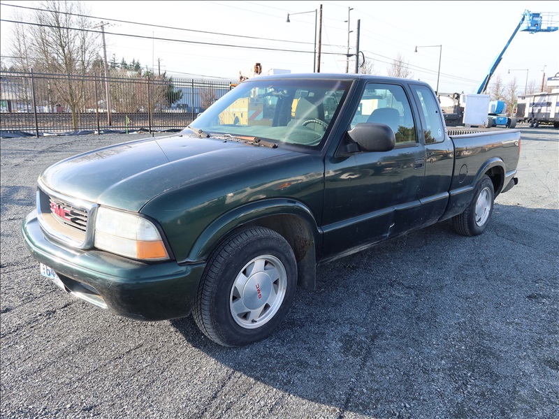 2003 GMC SONOMA EXT CAB 2WD | MARYSVILLE HEAVY EQUIPMENT, CONTRACTORS ...