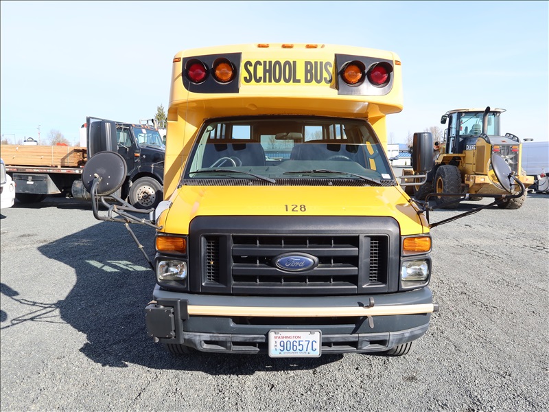 2009 FORD E450 BUS | MARYSVILLE HEAVY EQUIPMENT, CONTRACTORS EQUIPMENT ...