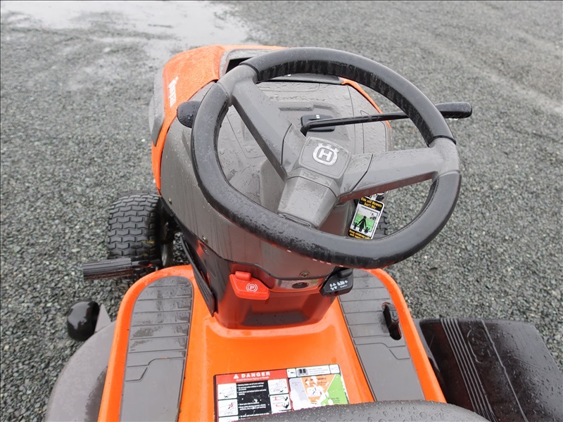 HUSQVARNA YTH22V42 LAWN MOWER | MARYSVILLE HEAVY EQUIPMENT, CONTRACTORS ...