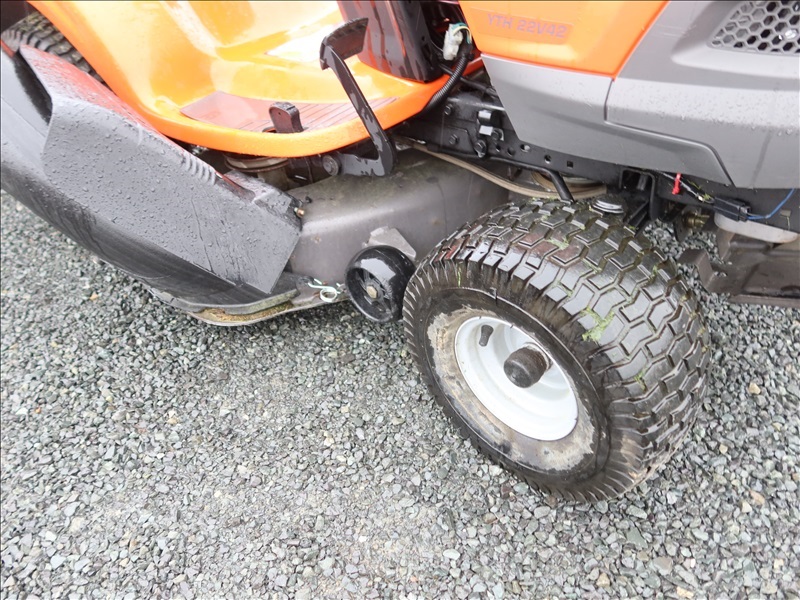 HUSQVARNA YTH22V42 LAWN MOWER | MARYSVILLE HEAVY EQUIPMENT, CONTRACTORS ...