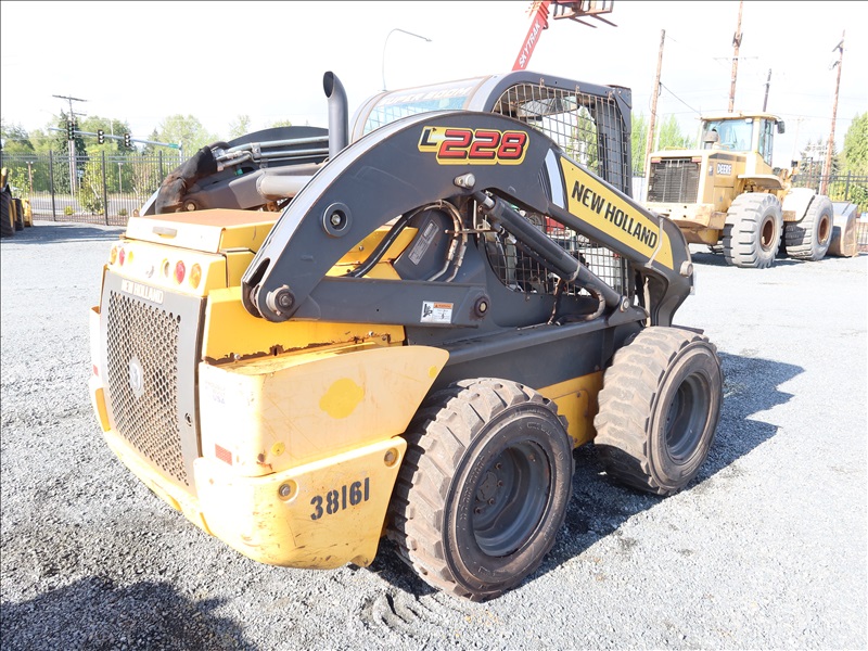 2018 NEW HOLLAND L228 SKID STEER LOADER | MARYSVILLE HEAVY EQUIPMENT ...