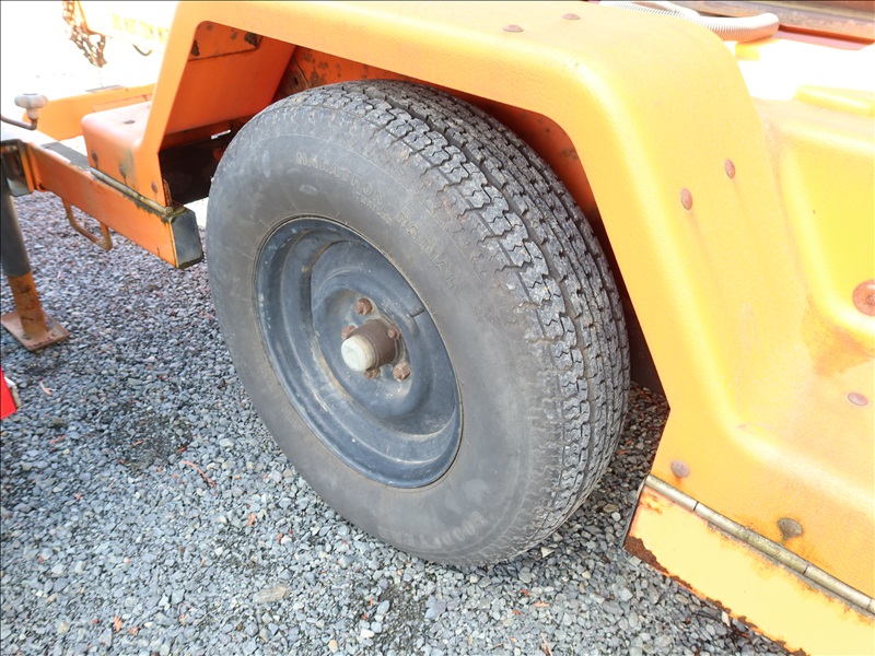 2000 ADDCO DH1000 TRAILER MOUNTED MESSAGE BOARD MARYSVILLE HEAVY