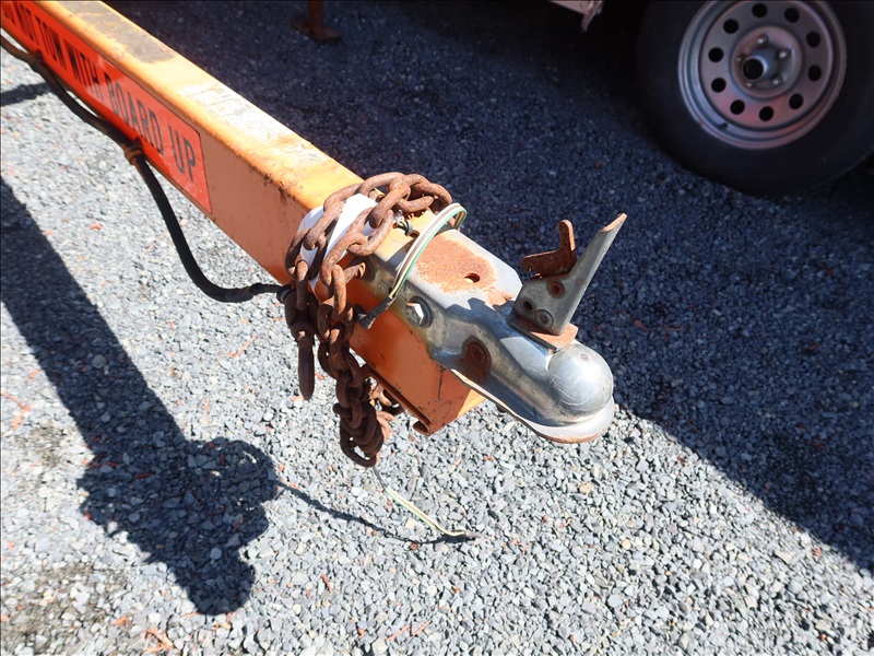 2000 ADDCO DH1000 TRAILER MOUNTED MESSAGE BOARD MARYSVILLE HEAVY