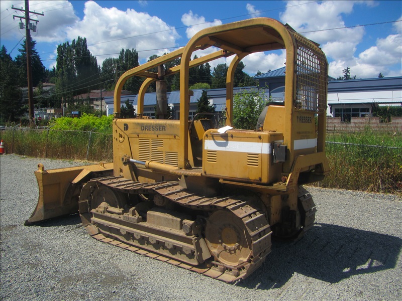 1984 DRESSER TD8E | KENMORE HEAVY EQUIPMENT, CONTRACTORS EQUIPMENT