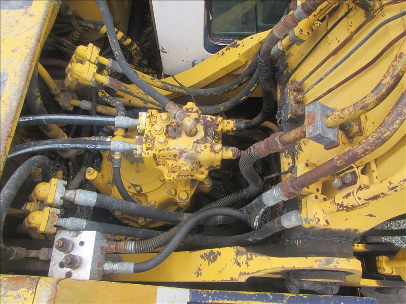 1989 KOMATSU PC200LC-5 | KENMORE HEAVY EQUIPMENT, CONTRACTORS EQUIPMENT ...