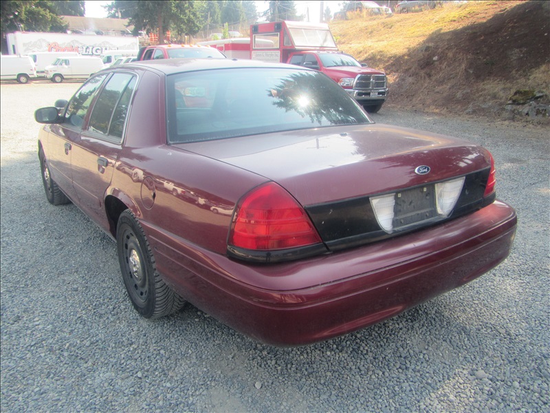 2004 FORD CROWN VIC | KENMORE HEAVY EQUIPMENT, CONTRACTORS EQUIPMENT ...