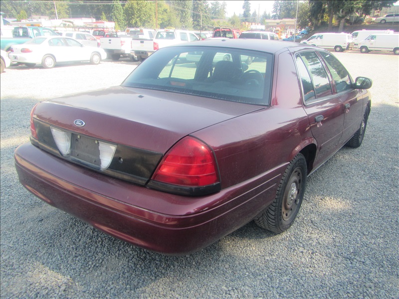 2004 FORD CROWN VIC | KENMORE HEAVY EQUIPMENT, CONTRACTORS EQUIPMENT ...