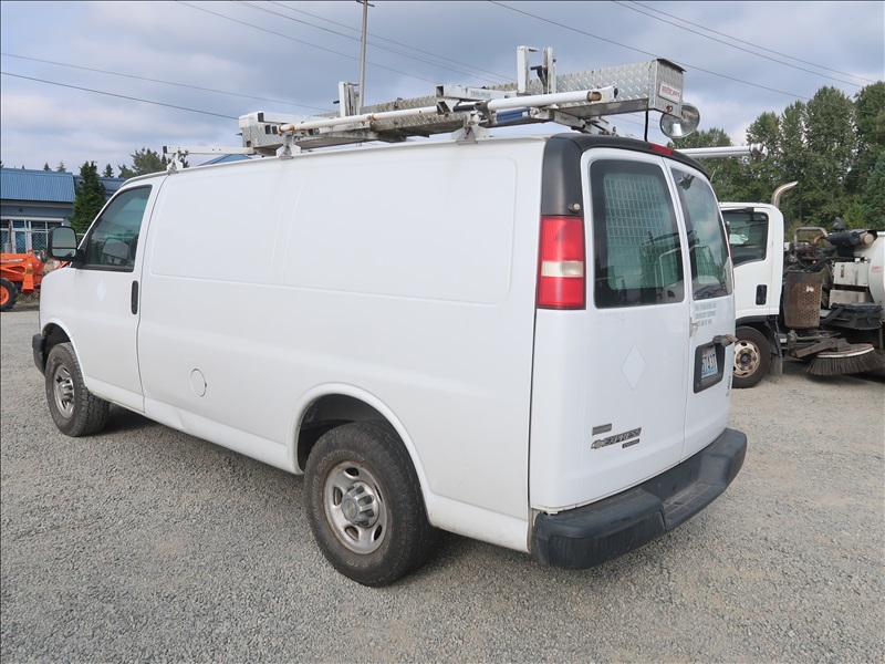 2011 CHEV 2500 CARGO VAN 4WD | KENMORE HEAVY EQUIPMENT, CONTRACTORS ...