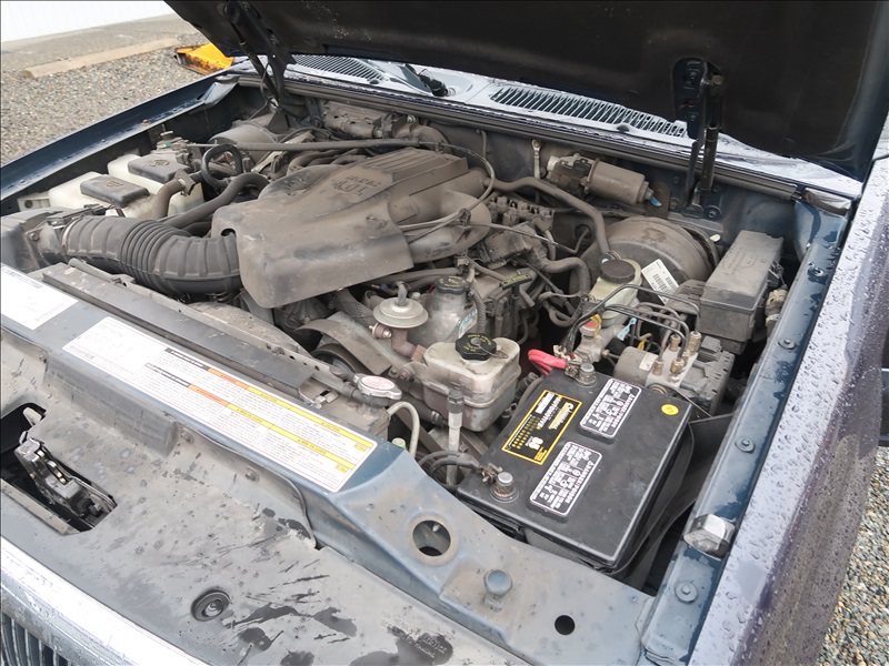 2000 MERCURY MOUNTAINEER SUV 4WD KENMORE HEAVY EQUIPMENT, CONTRACTORS