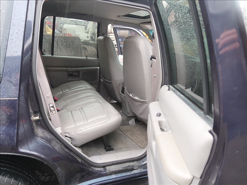 2000 MERCURY MOUNTAINEER SUV 4WD KENMORE HEAVY EQUIPMENT, CONTRACTORS