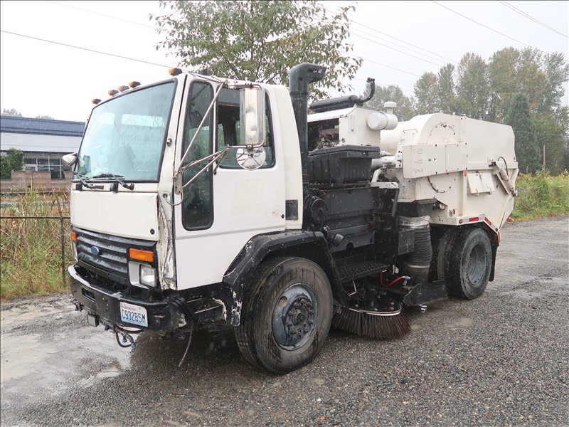 1996 FORD CARGO SWEEPER TRUCK | *NEW DATE* KENMORE HEAVY EQUIPMENT ...