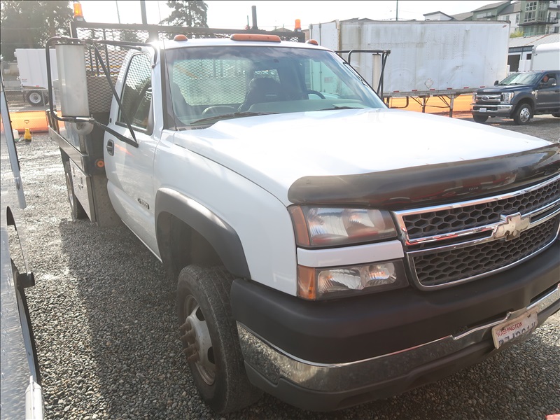 2005 CHEV 3500 FLATBED DURAMAX | *NEW DATE* KENMORE HEAVY EQUIPMENT ...