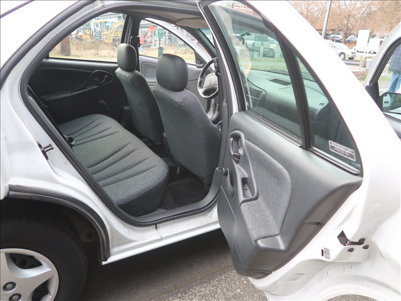 2000 CHEV CAVALIER 4DR SEDAN *NEW DATE* KENMORE HEAVY EQUIPMENT