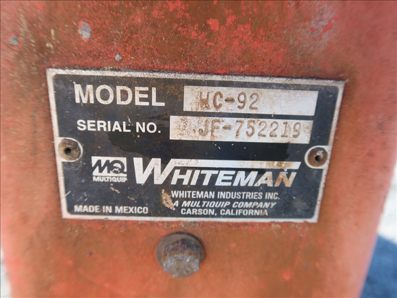 MQ WHITMAN CONCRETE MIXER MARYSVILLE HEAVY EQUIPMENT, CONTRACTORS EQUIPMENT & VEHICLES