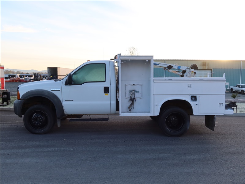 2005 FORD F450 SERVICE BODY POWER STROKE 4WD | MARYSVILLE HEAVY ...