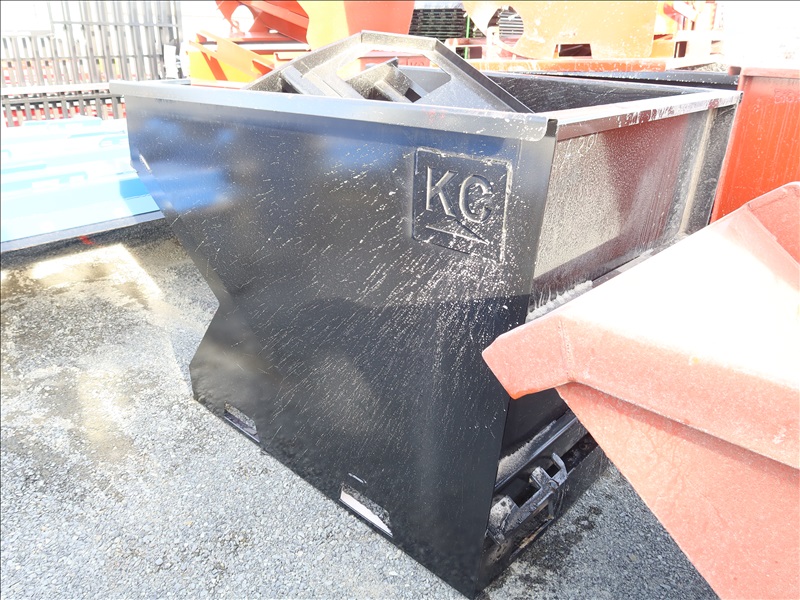 SELF DUMPING HOPPER MARYSVILLE TOOLS & EQUIPMENT ONLINE AUCTION