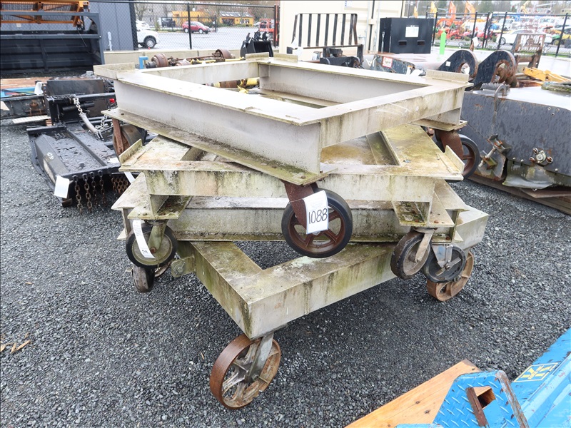 Lot 4 57 X 49 Aluminum Carts In This Stack Marysville Tools And Equipment Online Auction 6869