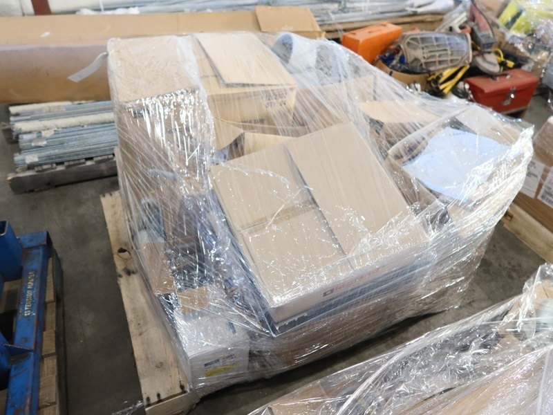 ASSORTED ELECTRICAL CONTRACTOR SUPPLIES MARYSVILLE TOOLS & EQUIPMENT