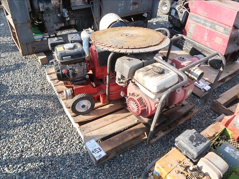LOT, ASSORTED PORTABLE GAS TRASH PUMPS & CONCRETE/ASPHALT SAW BLADES ON