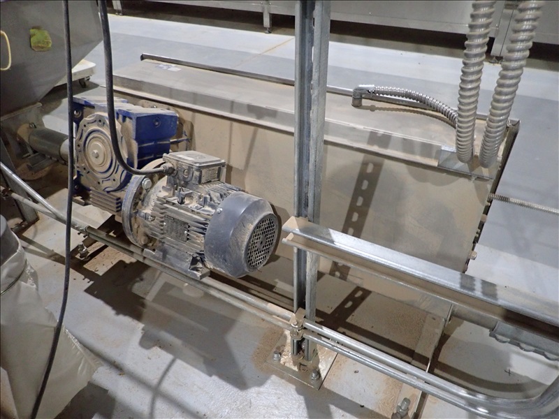 CONTINUOUS LOOP CHAIN CONVEYOR BETA HATCH ONLINE AUCTION James G