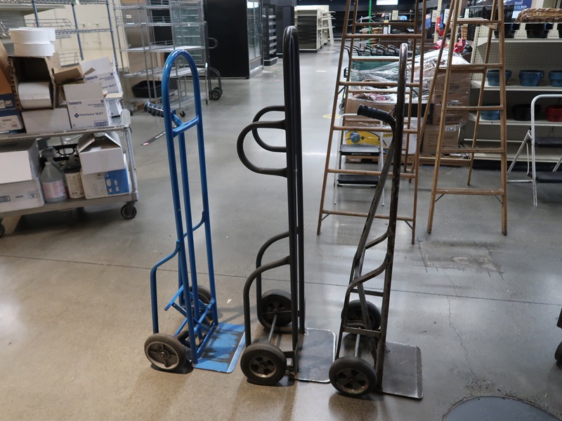(3) HARD RUBBER TIRE HAND TRUCKS FOOD MARKET AT KINGSTON ONLINE