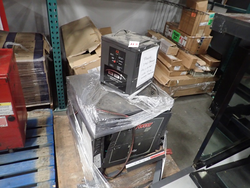 LOT, BBI BB50 24 VOLT FORKLIFT BATTERY CHARGER, 115V W/ENERSYS EH318