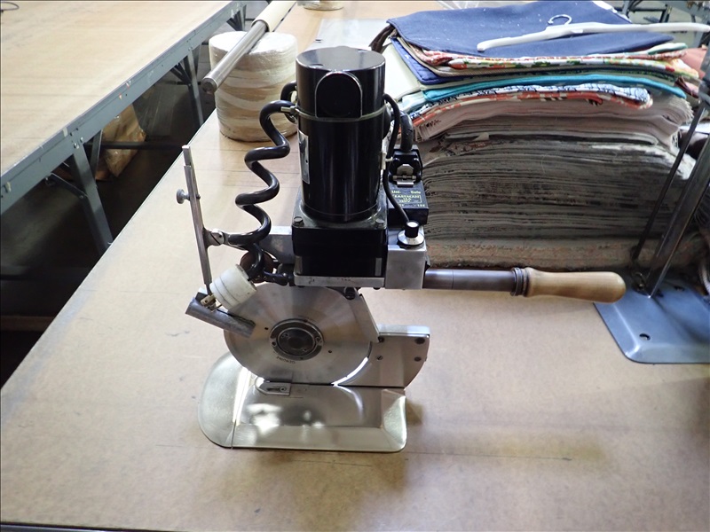 (3) EASTMAN CUTTER NEWPORT LAYTON DAY 1 ONLINE ONLY James G