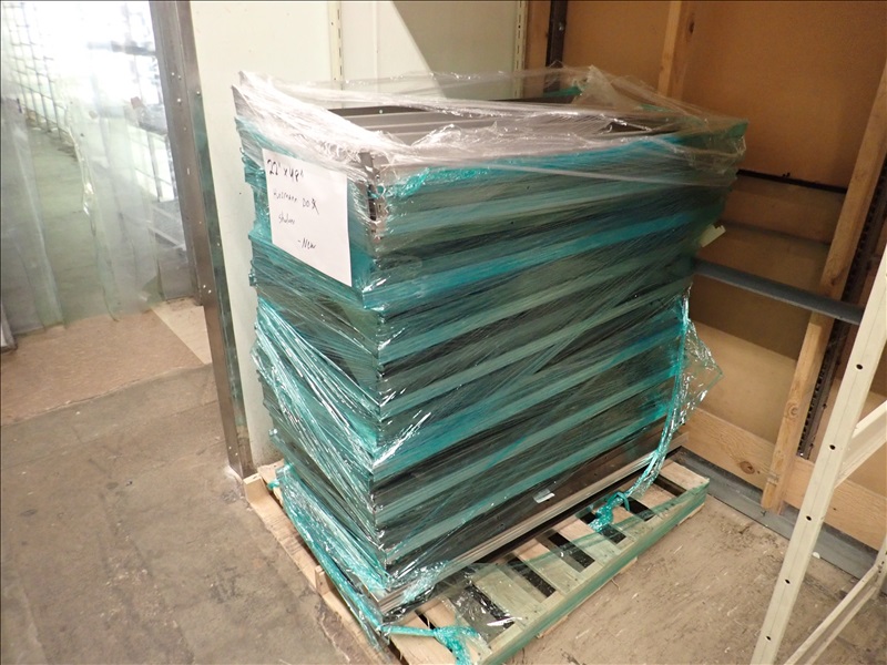 PALLET OF HUSSMANN DD 22