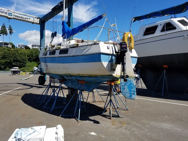 1974 Bayliner Buccaneer Port Of Everett Abandoned Boats Online Only