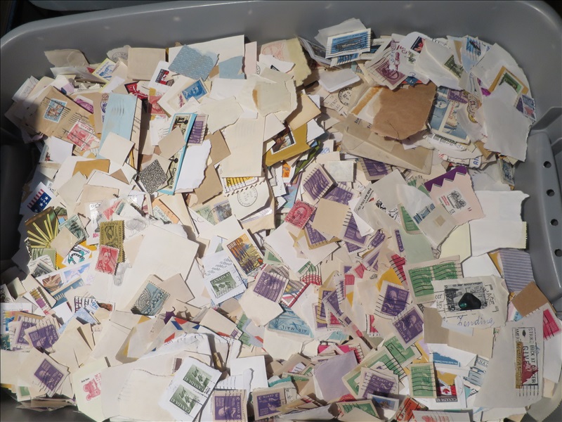 LOT, ASSORTED BULK CANCELLED STAMPS IN THIS TUB STAMP & COIN PLACE ONLINE AUCTION James G