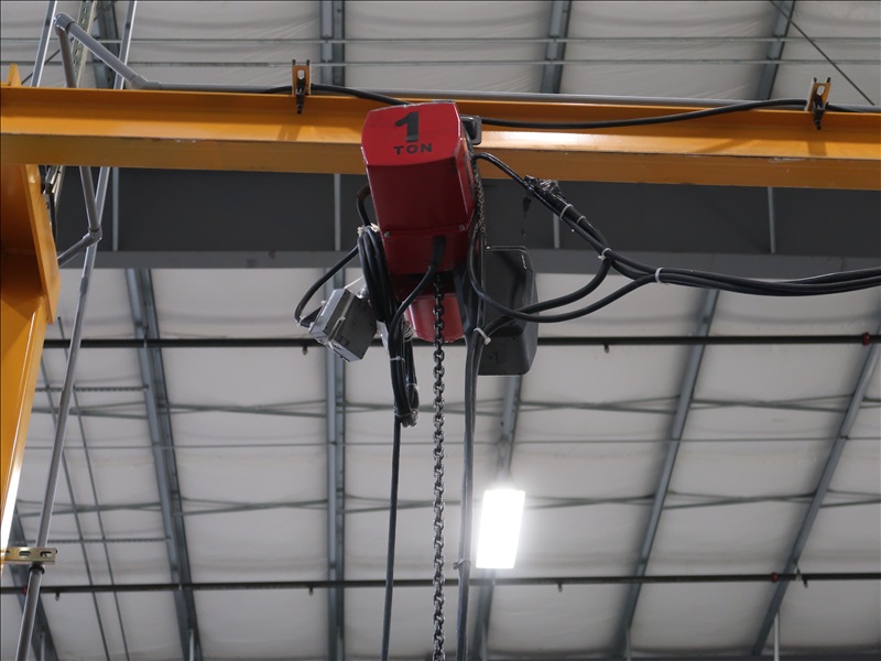 OVAL SHAPED OVERHEAD GANTRY CRANE, (3) DAYTON 2TON CHAIN HOISTS, (2