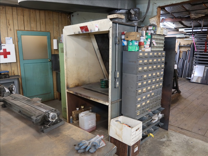 52"W X 50"D X 80"H SPRAY BOOTH (UNIT IS HARDWIRED & BUYER IS