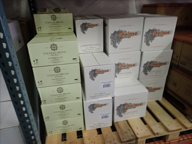 WINE INVENTORY VI WINES DISTRIBUTING ONLINE ONLY James G. Murphy Co.