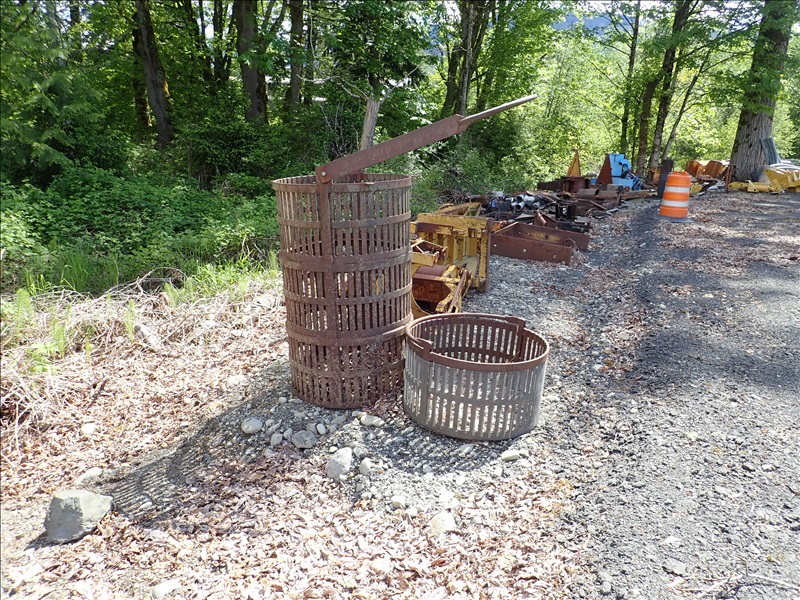 (2) ROCK BASKETS WEBER CONSTRUCTION INC. ONLINE AUCTION James G